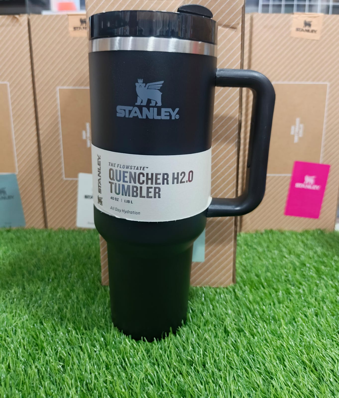 Stanley Quencher 40oz (1.18L) – 700g Lightweight | Leakproof | Hot & Cold 11 Hrs | Premium Stainless Steel